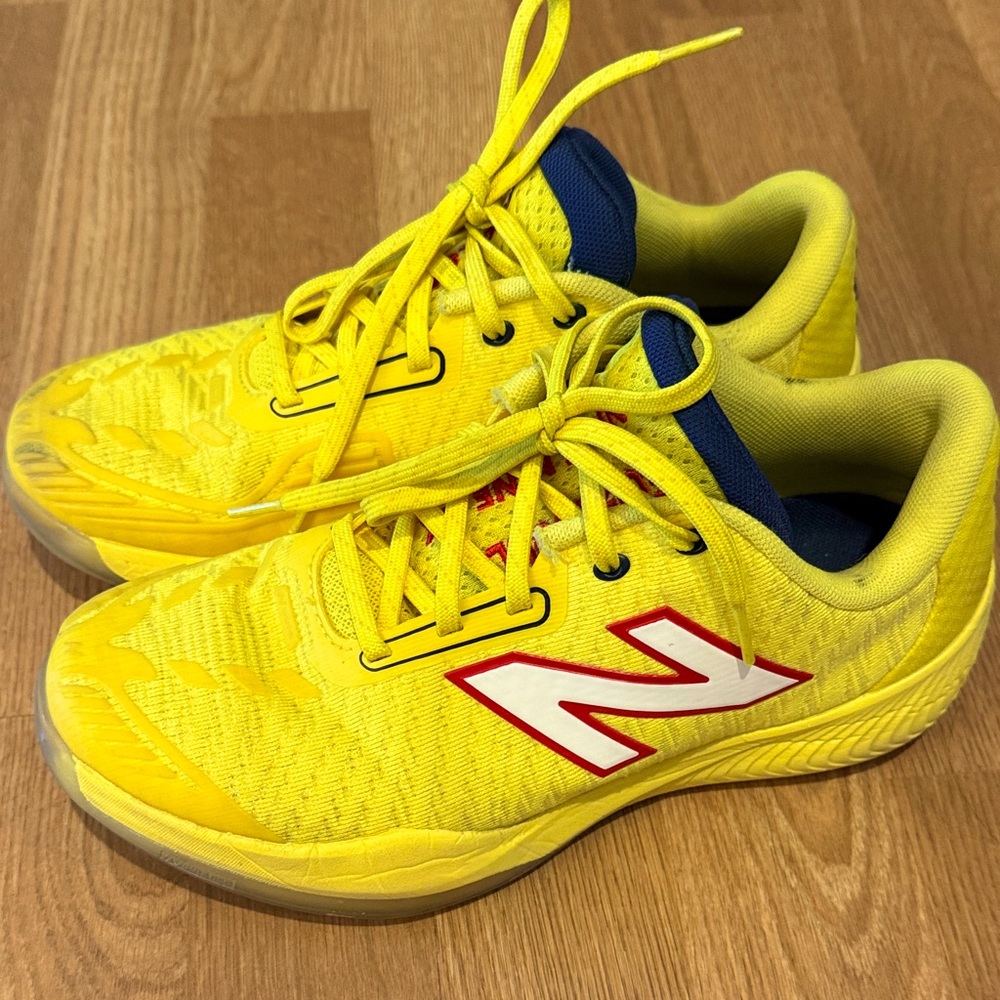 New Balance Women's Fuel Cell 996V5 D Width Preowned Tennis Shoes Size 7.5